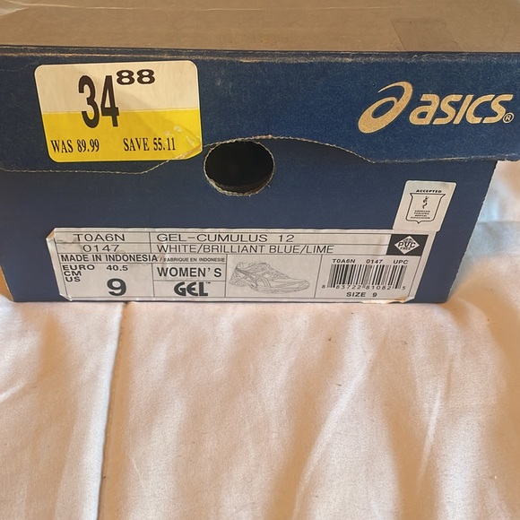 ASICS - Picture 7 of 7